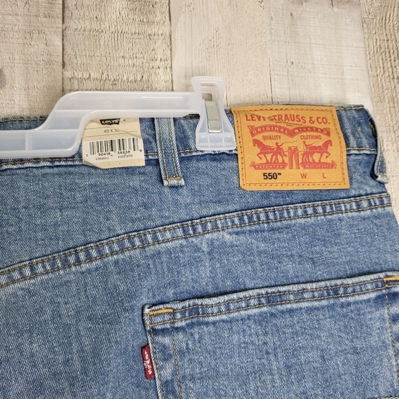 Men's Levi's 550 Relaxed-Fit Stretch Straight Blue Jeans 48x30 New - Picture 8 of 15
